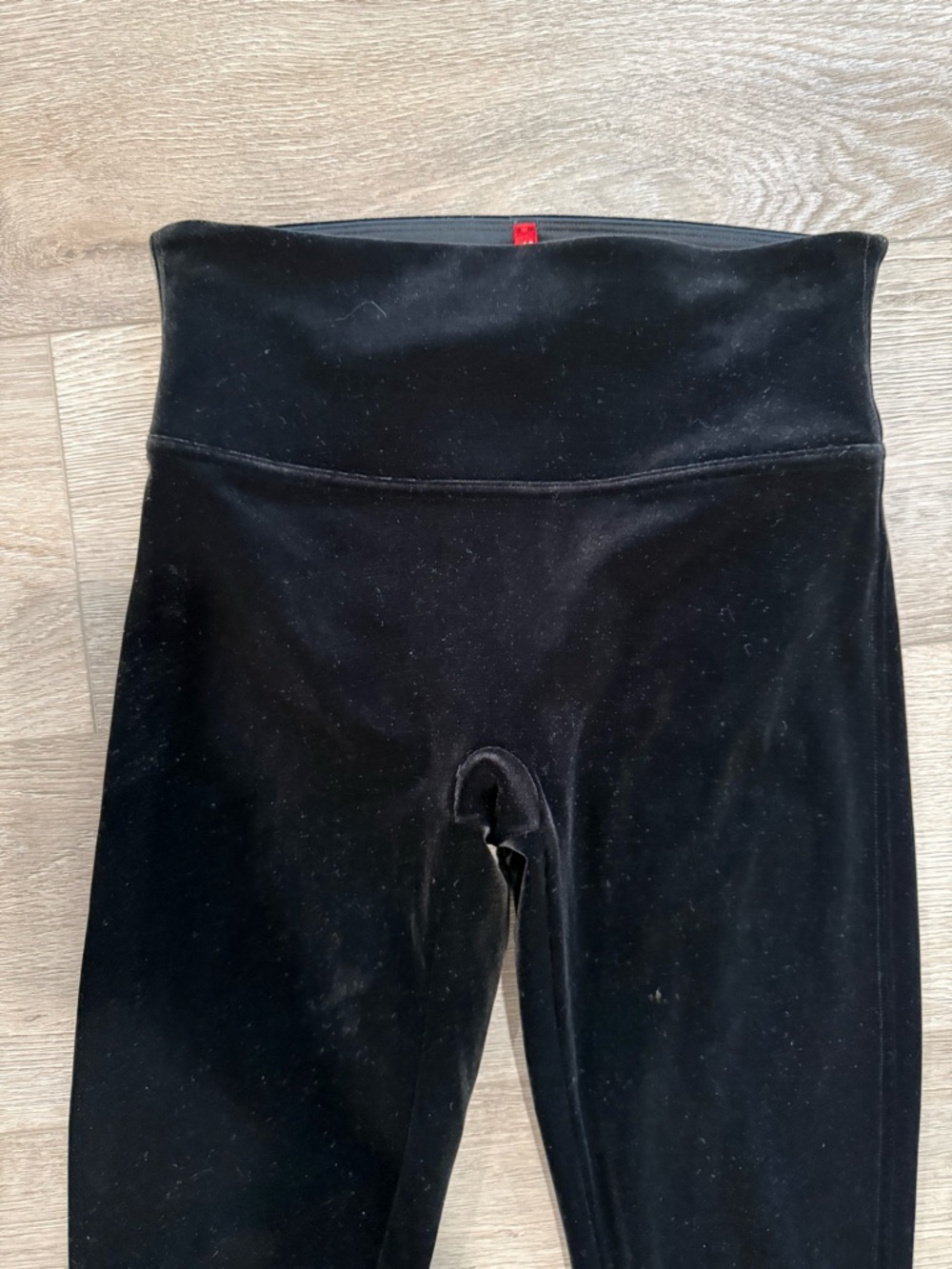 Spanx High Waisted Velvet Leggings - Picture 4 of 6